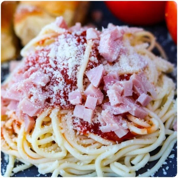 delicias-pizzeria-cubana-en-espaguetis-jamon
